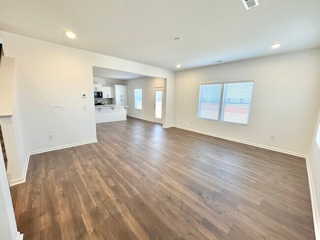 Building Photo - 4 br 2.5 ba with 2 car garage new construction