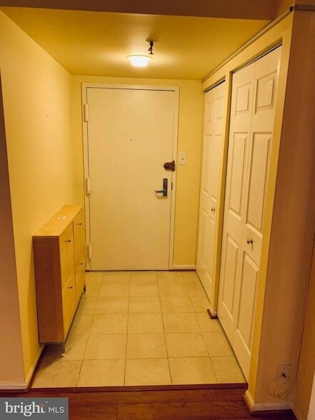 Building Photo - 7401 Westlake Terrace