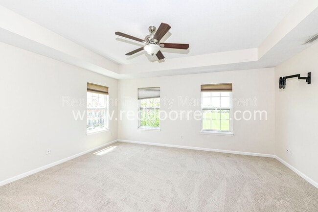 Building Photo - 13340 W Golden Gate Dr