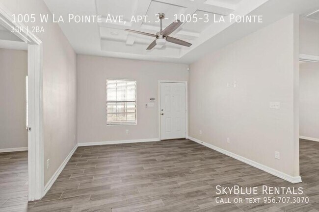 Building Photo - 1005 W La Pointe Ave