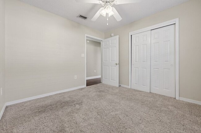 Building Photo - 1602 Trent St