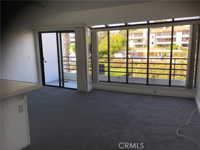 Building Photo - 210 Lille Ln