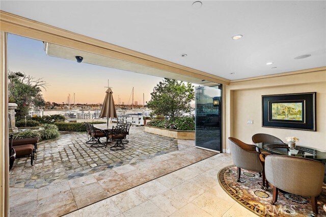 Building Photo - 900 E Balboa Blvd