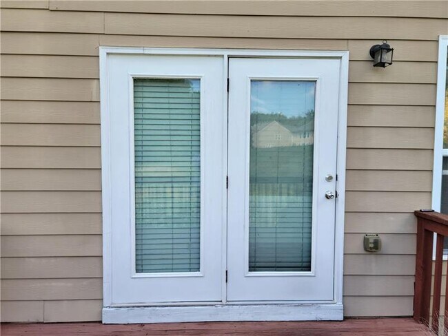 Building Photo - 2143 Worrall Hill Dr