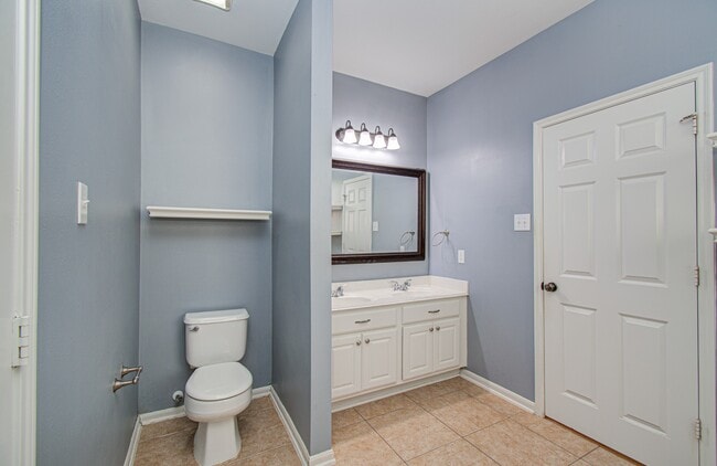 Building Photo - 6307 S Wintersage Ln