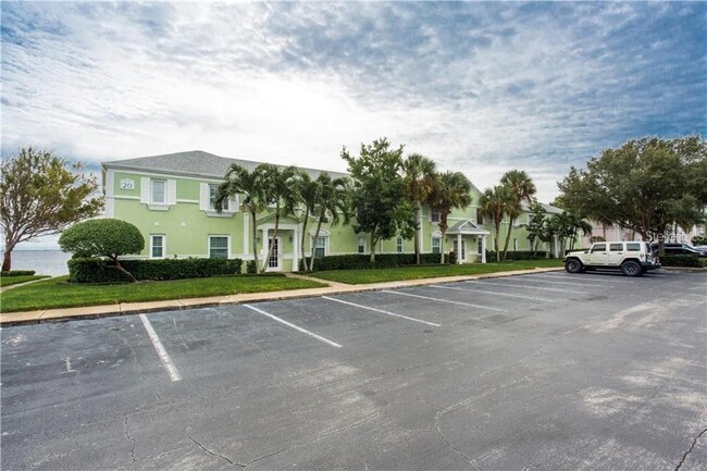 Building Photo - 5110 Coquina Key Dr SE