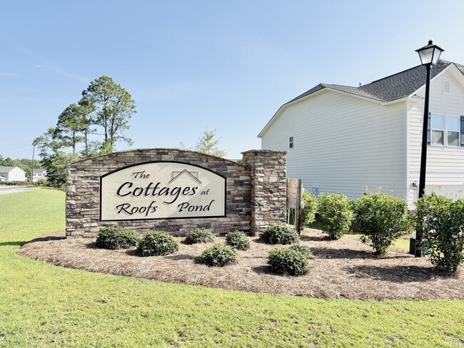 Building Photo - 667 Honeydew Dr