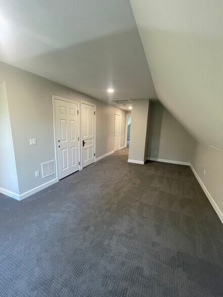 Building Photo - 1407 Williamson St