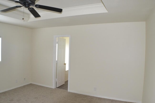 Building Photo - 222 Cedron Chase