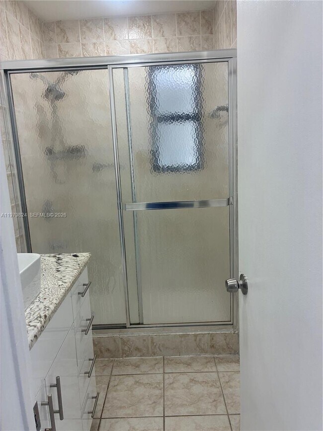 Building Photo - 17201 SW 117th Ct