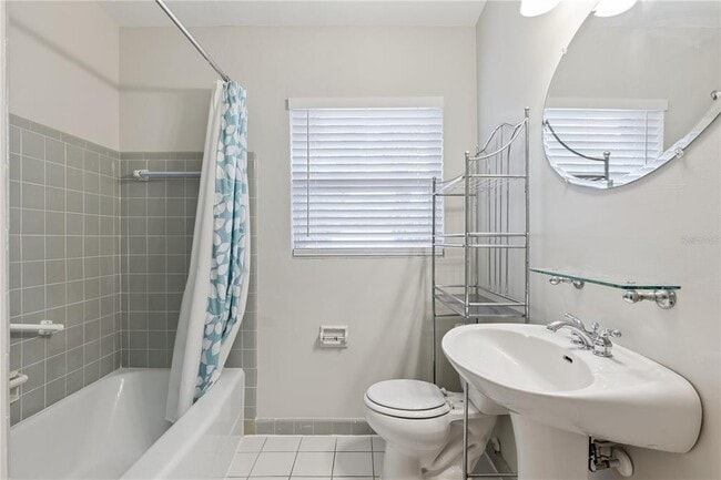 Building Photo - 508 Dunblane Dr
