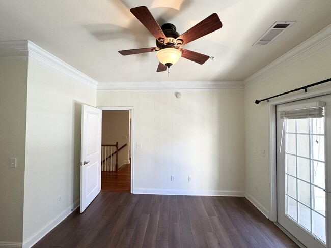 Building Photo - Modern 1-Bed Townhome Near Perimeter Mall — Gated, Bright, and Convenient!