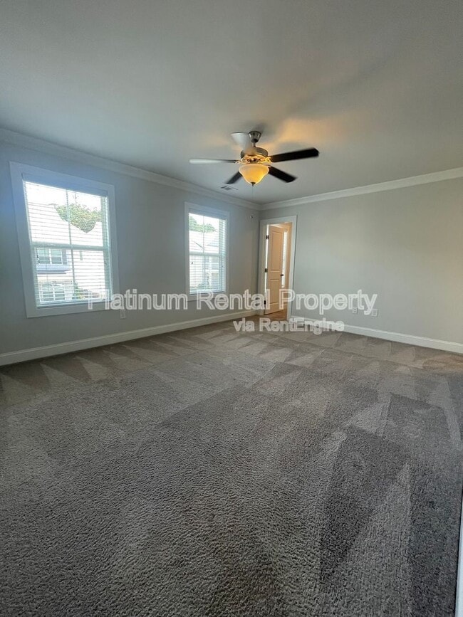 Building Photo - 2312 Echelon Ln