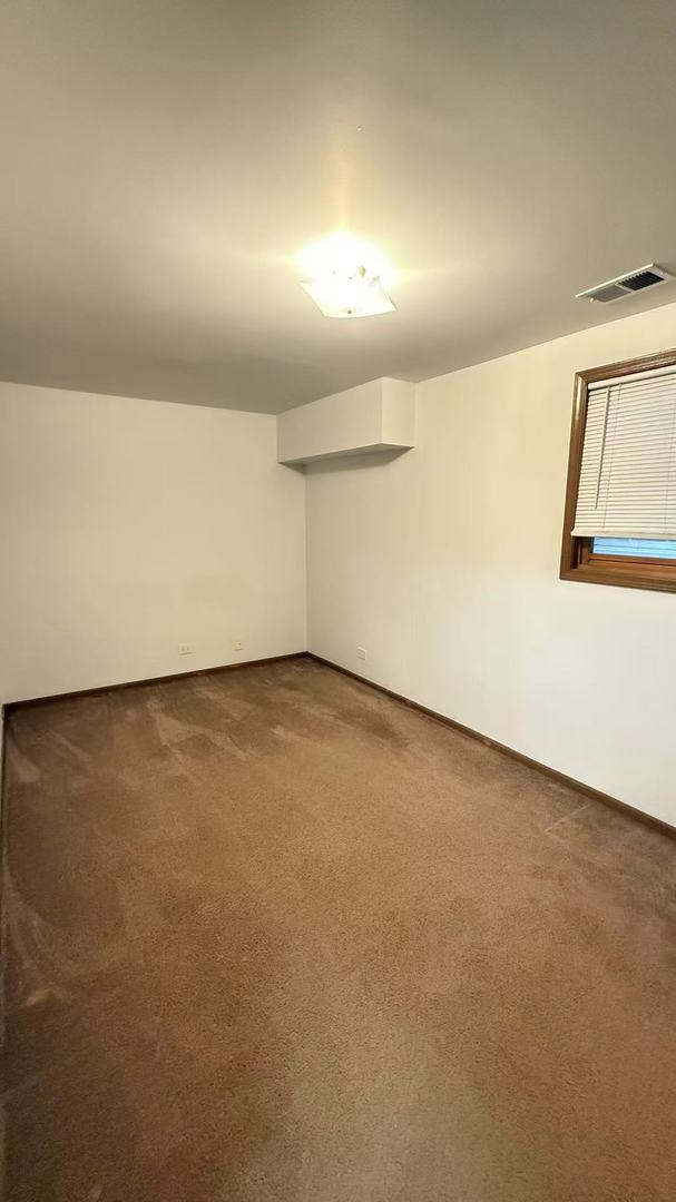 Building Photo - 455 W 37th St