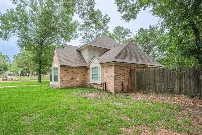 Building Photo - 5303 Lookout Mountain Dr