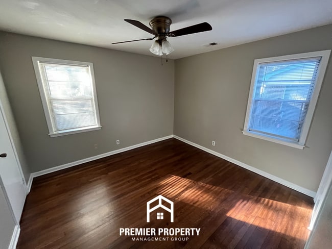 Building Photo - 5435 Whitworth Rd