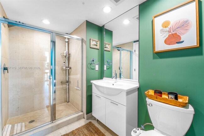 Building Photo - 465 Brickell Ave