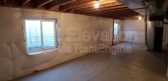 Building Photo - 3760 S Tempe Way