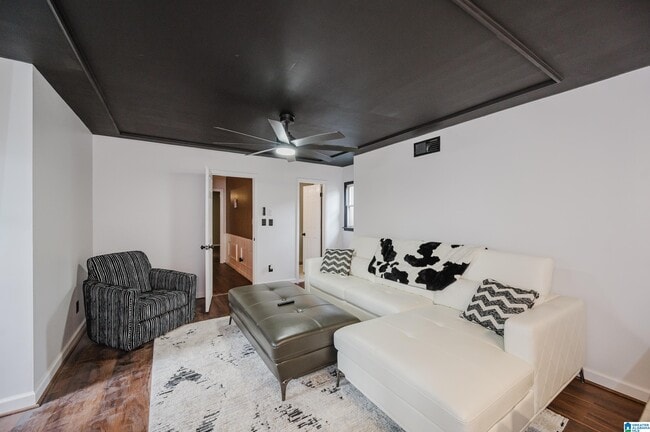 Building Photo - 2871 Wisteria Dr