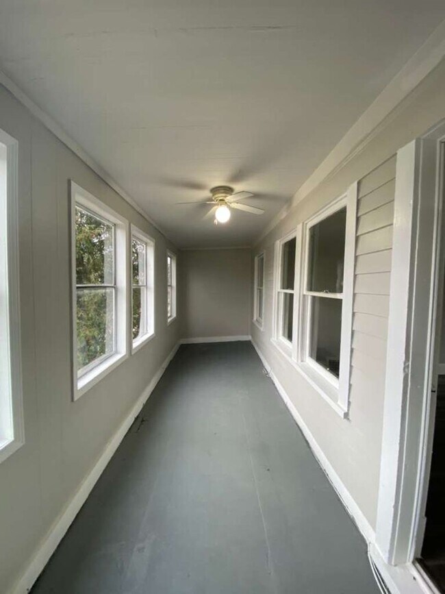 Building Photo - 7918 Force Ave