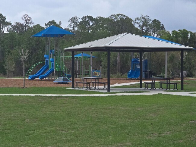 Building Photo - 3/2 Home in Lithia ****MOVE-IN SPECIAL, $500 OFF 2ND MONTHS RENT!!****