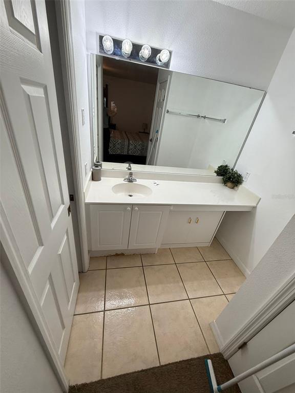 Building Photo - 2740 Club Cortile Cir