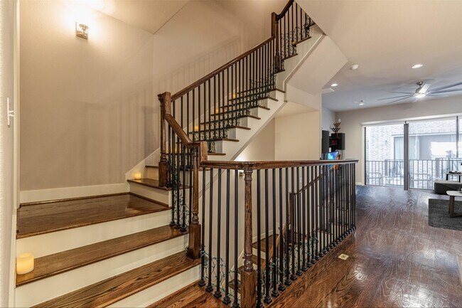 Building Photo - 5307 Petty St