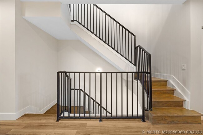 Building Photo - 4339 Bougainvilla Dr