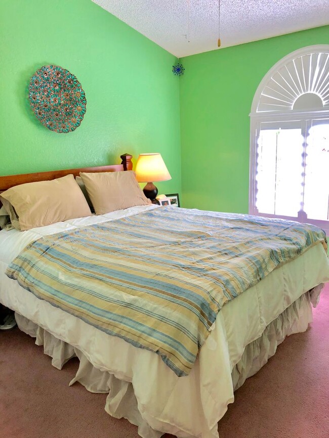 Building Photo - Gorgeous Furnished Oasis in Las Vegas Avai...