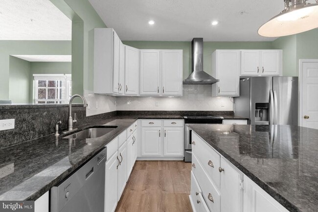 Building Photo - 8227 Moffat Run