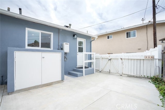 Building Photo - 230 Avenida Miramar