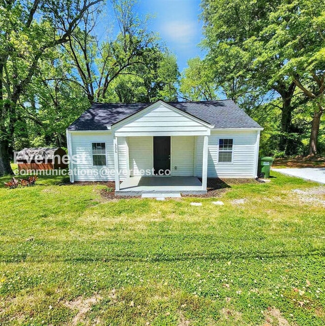 Building Photo - 306 Walker Dr