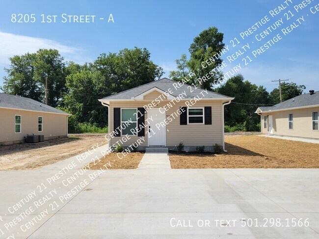 Building Photo - 8205 1st St