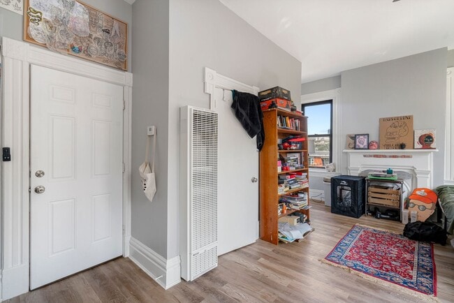 Building Photo - 23 Bedford Square