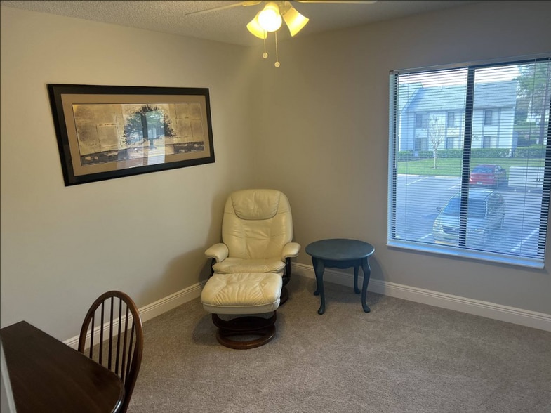 Building Photo - 1258 Pine Ridge Cir W