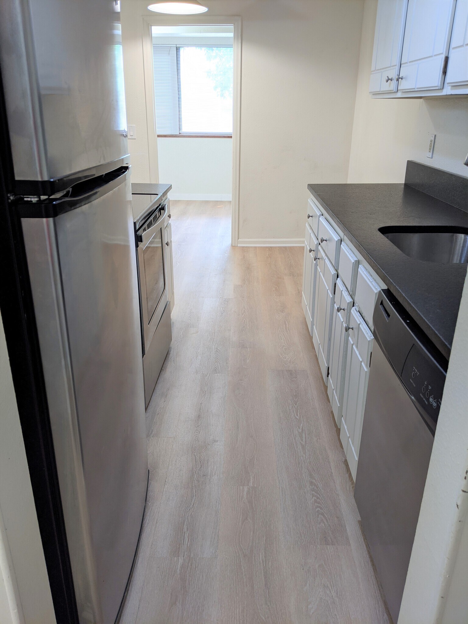 Kitchen - 805 29th St