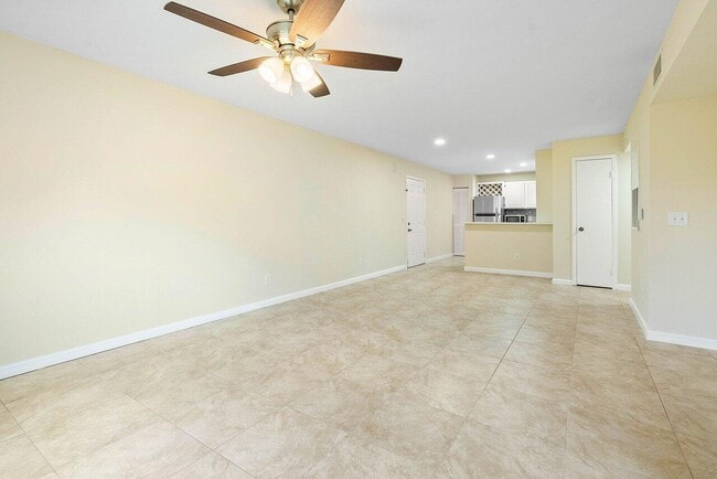 Building Photo - 1885 Palm Cove Blvd