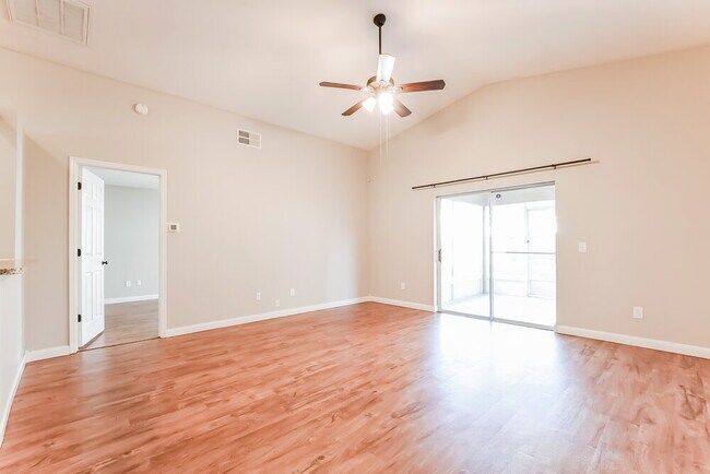 Building Photo - 4166 Shadow Creek Cir