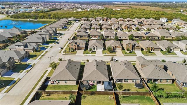 Building Photo - 3934 Dickinson Ave