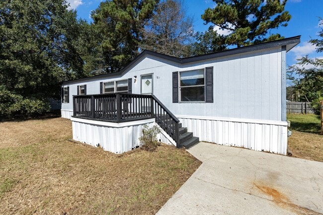 Building Photo - 183 Aquarius Rd