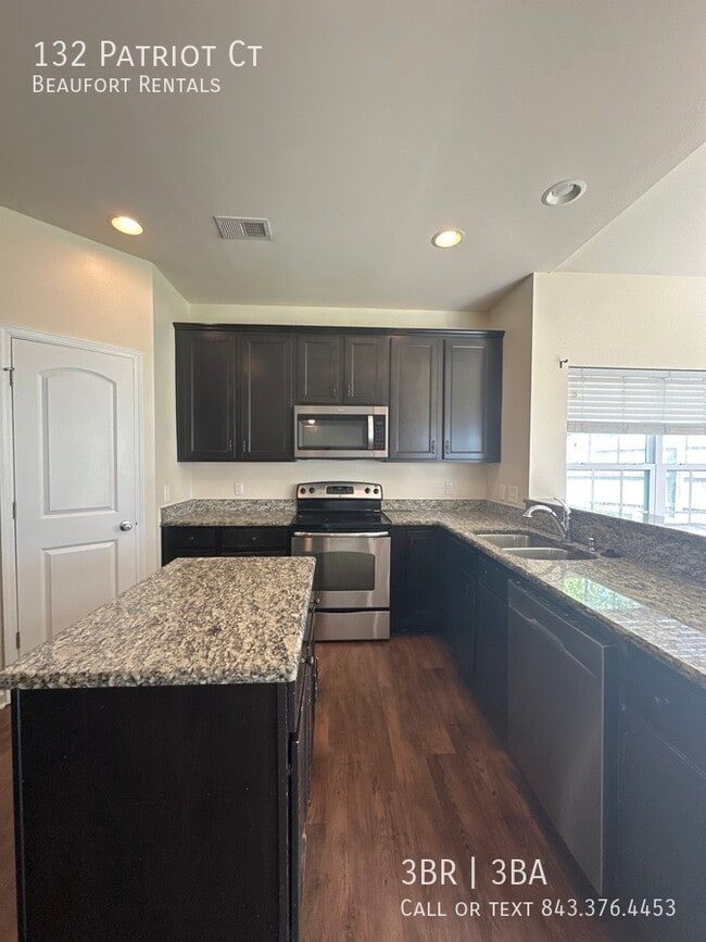 Building Photo - 132 Patriot Ct