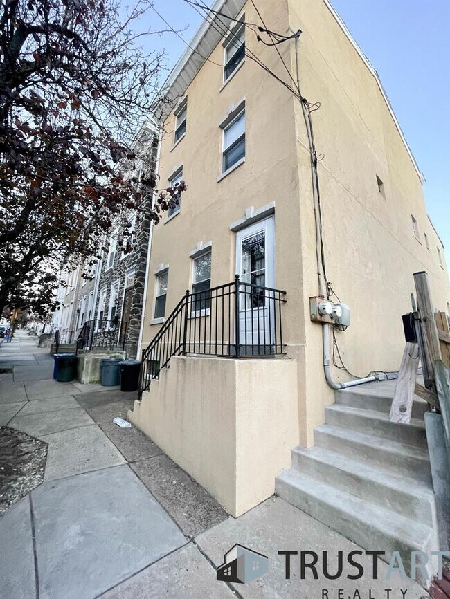 2 Bedroom house in Manayunk 105 Seville St Philadelphia PA 19127 Apartment Finder