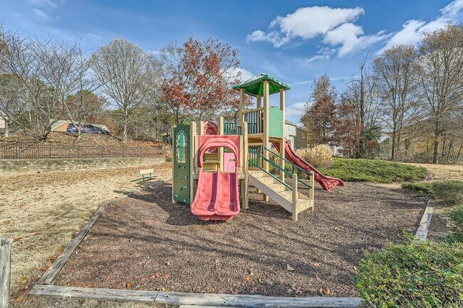 Building Photo - 2331 Flowerdale Ct