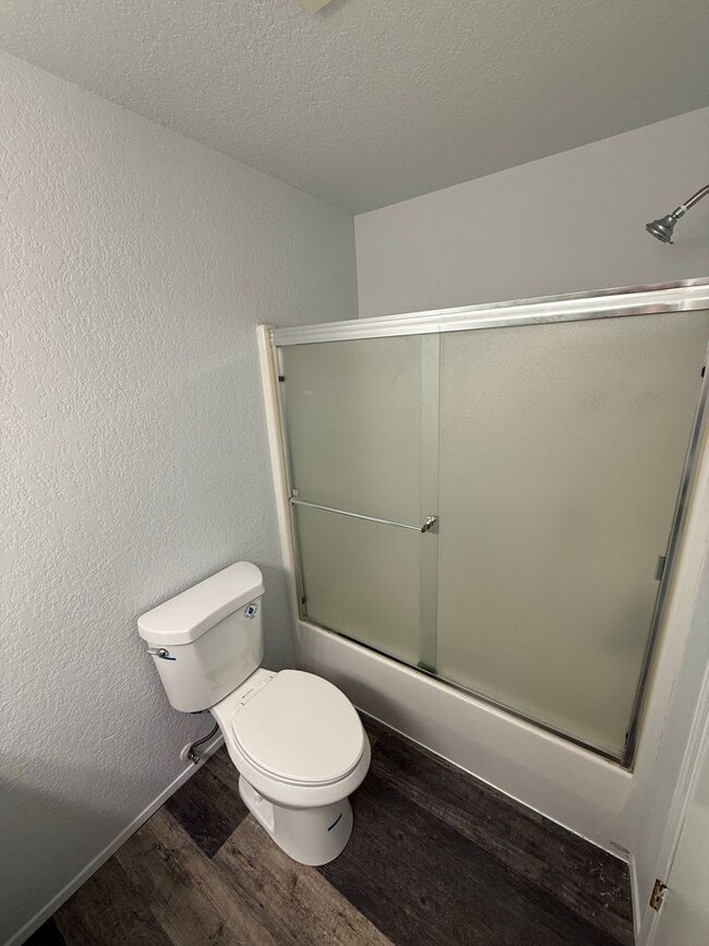 Building Photo - Cozy 3 bedroom Duplex in Berry Valley Estates