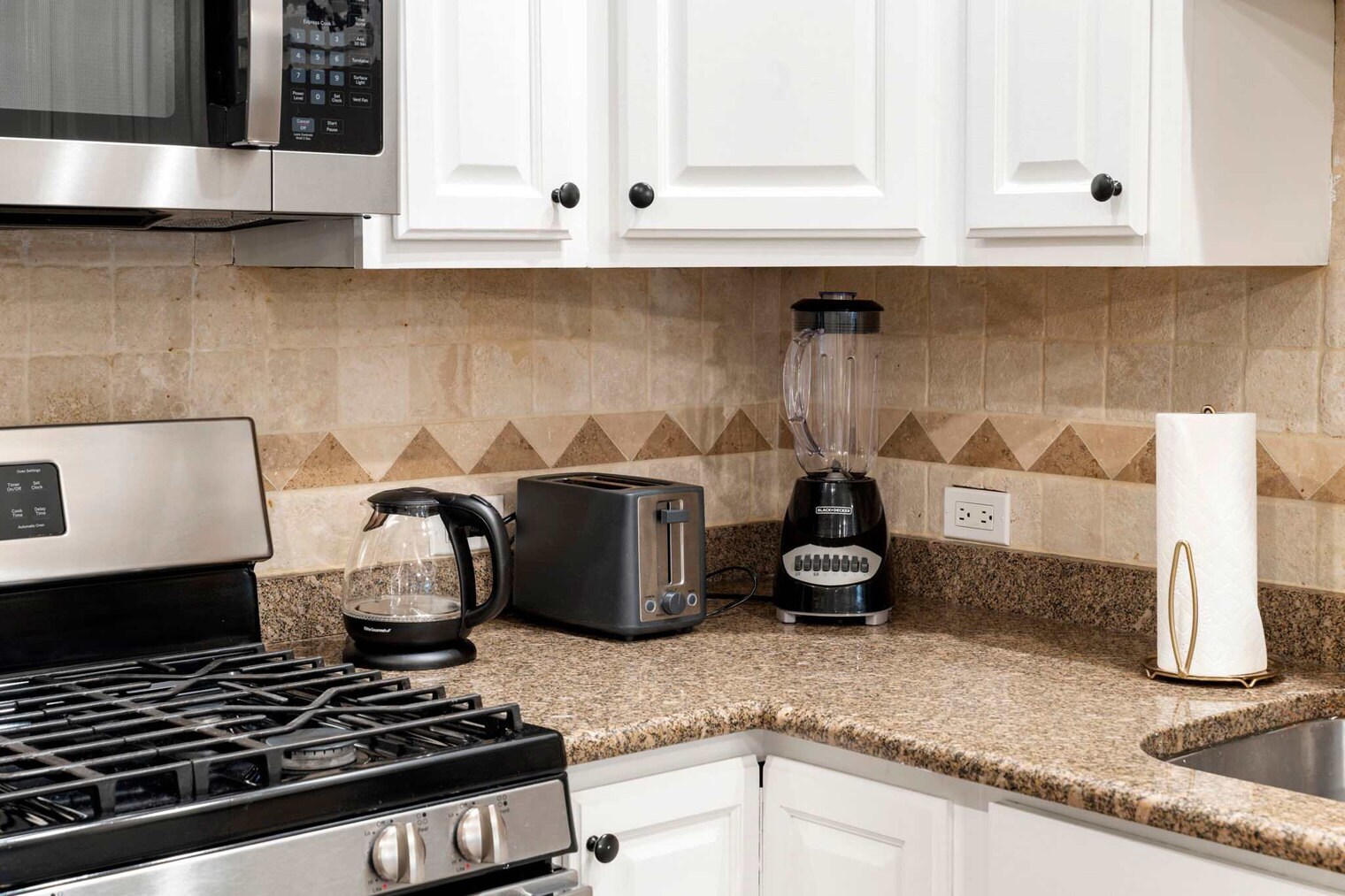 Building Photo - 1909 S Michigan Ave