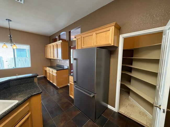 Building Photo - Beautiful Home in Cresleigh Ranch Village
