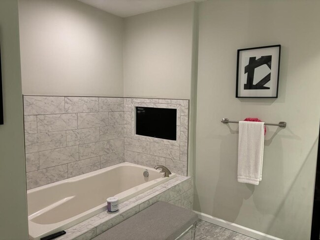 Building Photo - 12800 Libertys Delight Dr