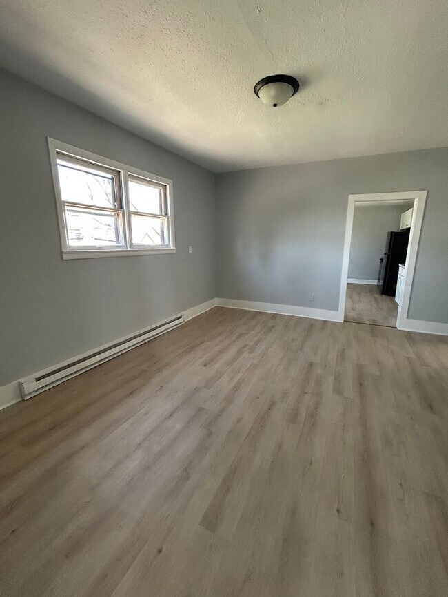 Building Photo - 1510 57th St