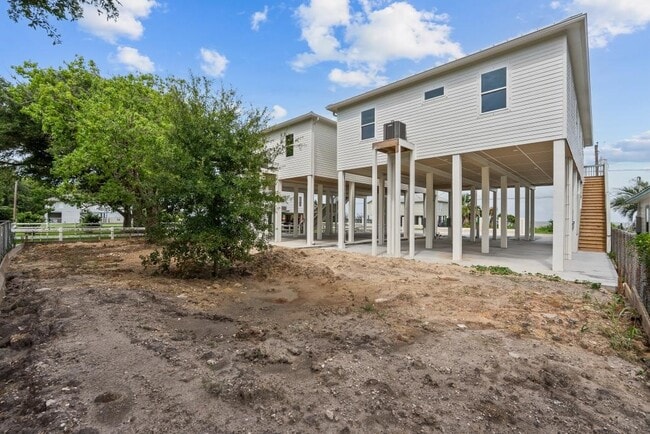 Building Photo - 510 2nd St