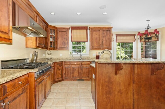 Building Photo - 2432 Baileys Landing Dr